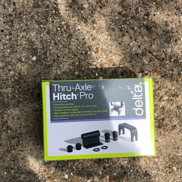 Delta Thru-Axle Pro Bike Hitch for Truck - Picture 1 of 7